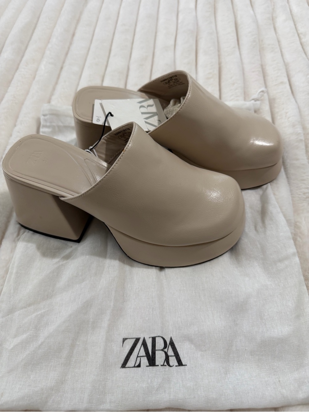 Zara Beige Platform Mule Clogs